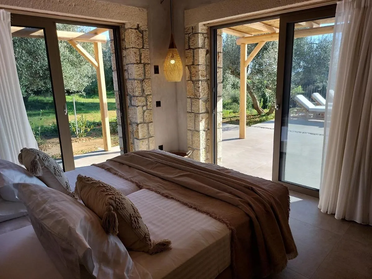 Elaiopetra Kefalonia - Stonehouse Hideaway With Pool - Modern Luxury With Serene Sea And Mountain Views Metaxáta