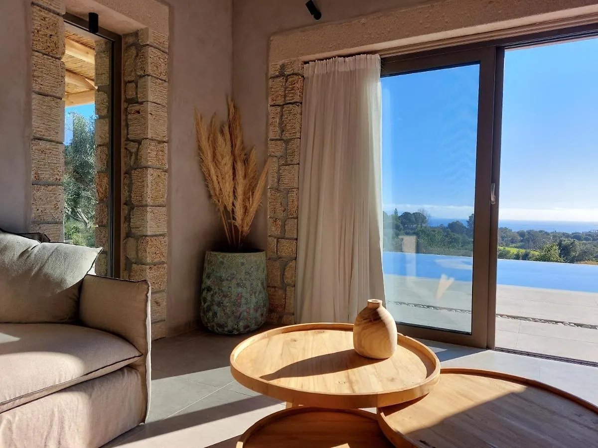 Villa Elaiopetra Kefalonia - Stonehouse Hideaway With Pool - Modern Luxury With Serene Sea And Mountain Views Metaxáta