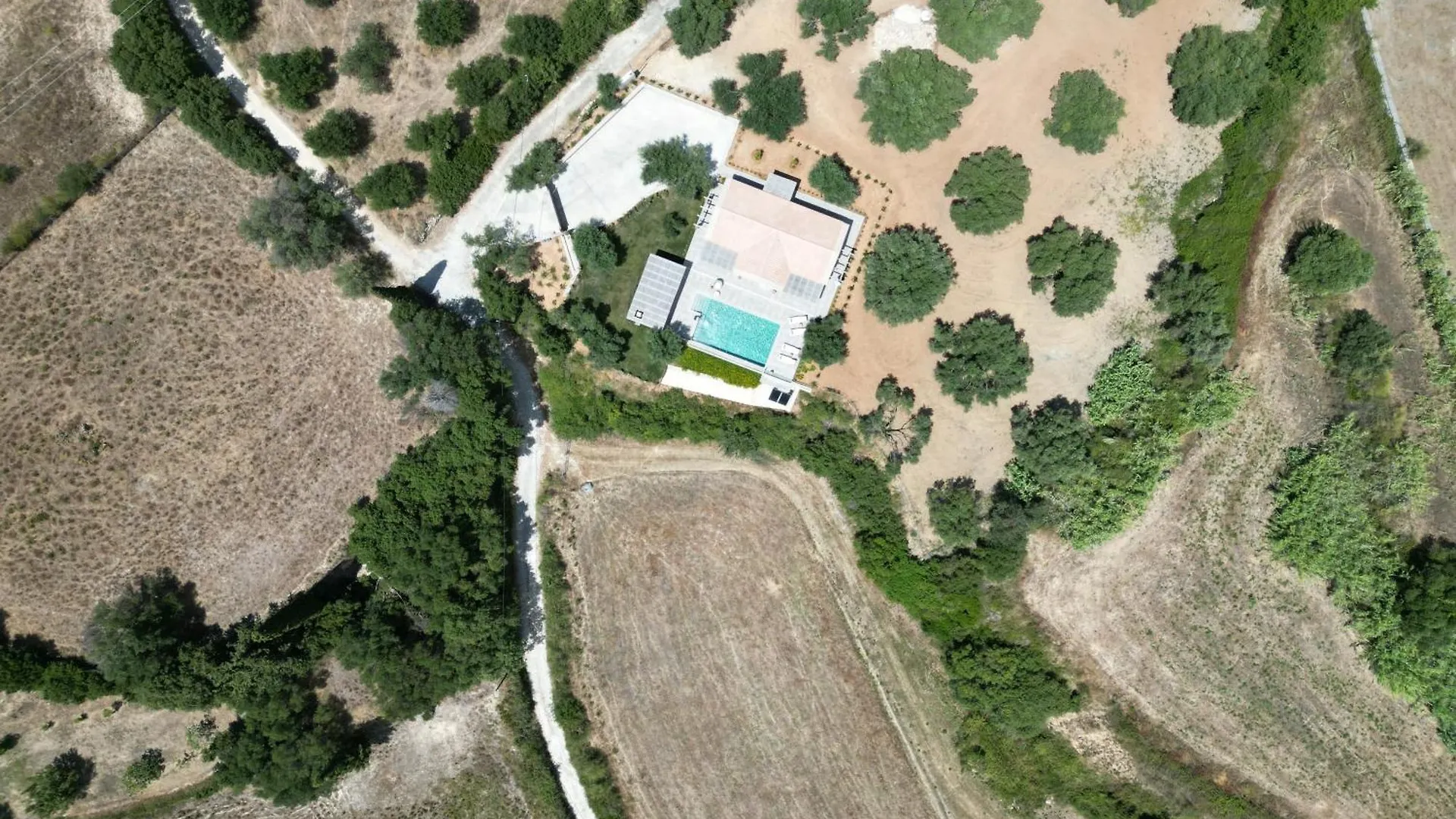 Villa Elaiopetra Kefalonia - Stonehouse Hideaway With Pool - Modern Luxury With Serene Sea And Mountain Views Metaxáta